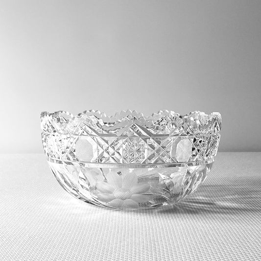 Vintage 9” American Brilliant Period Cut Crystal Decorative Bowl