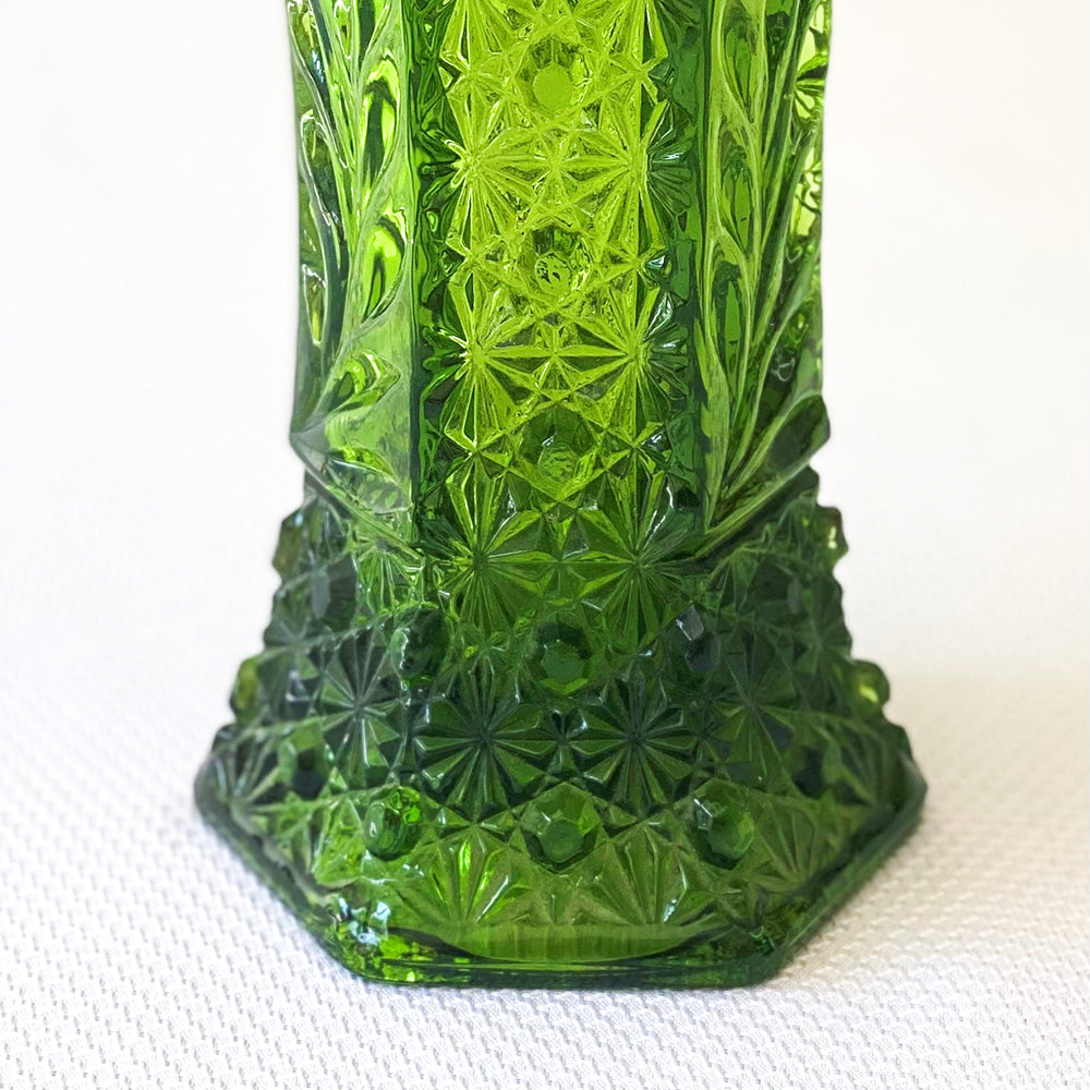 Vintage 10” L. E. Smith Daisy and Button Green Glass Bouquet Table Vase