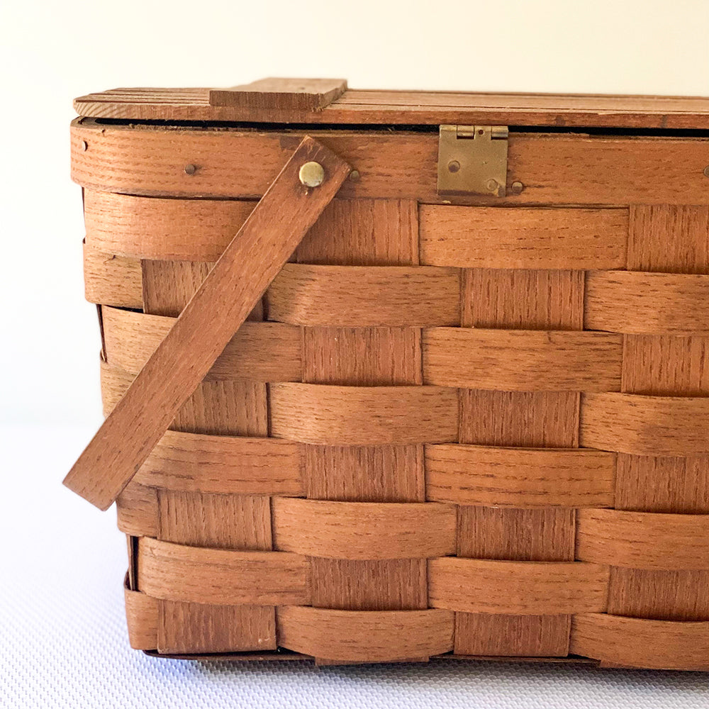 Vintage 17” Woven Splint Wooden Hinged Lid Picnic Basket